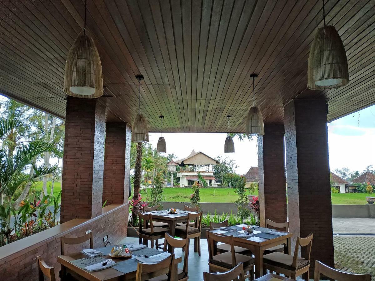Paon Desa Ubud Esterno foto